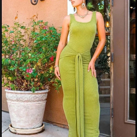 Bella Self Tie Maxi Dress Green - Picture 4 of 5